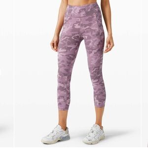 Lululemon Time to Sweat Crop 23” Incognito Camo Pink Taupe Multi Size 6